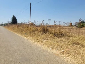 Commercial & Industrial Land