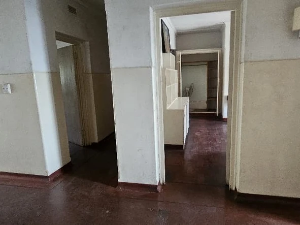 Hotel & Lodge