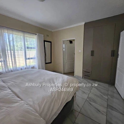 Spacious Cluster Unit in a Modern Secure Gated Complex