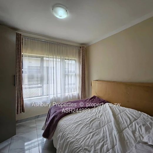 Spacious Cluster Unit in a Modern Secure Gated Complex