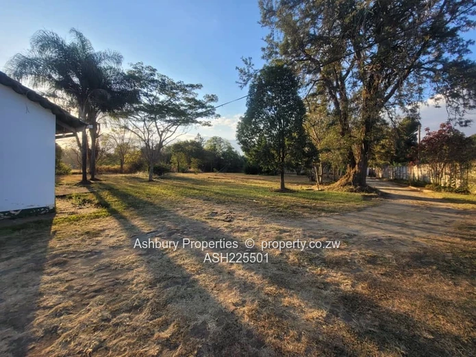Old Marlborough near Stanchart Sports Club 