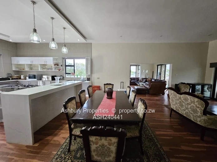 Immaculate  Finished Modern Spacious Brand New Townhouse 