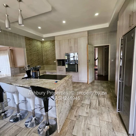 Modern Appealing and spaciously finished tasteful home (Sole Mandate)