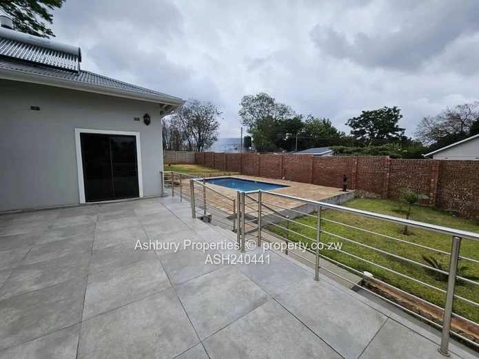 Immaculate  Finished Modern Spacious Brand New Townhouse 